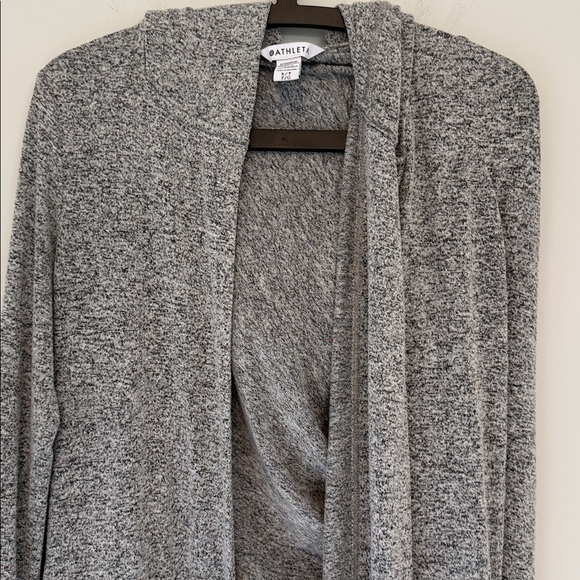 Athleta Harmony Wrap 2.0 Jacket, Light Grey Heather - Picture 5 of 7